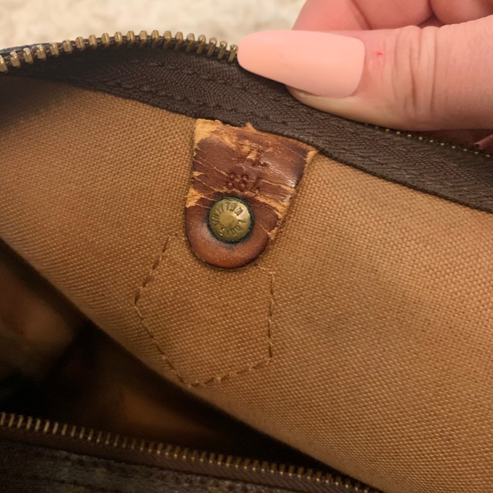 LOUIS VUITTON Speedy 35 Classic Bag— Vinta… - Picture 15 of 16